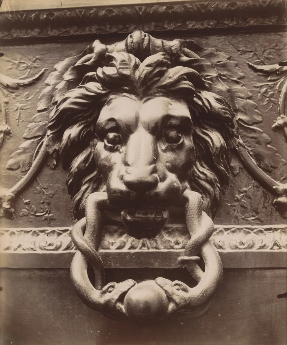 Hôtel de Cheverny, 11 rue Saint-Florentin by Eugène Atget, photograph, 1911