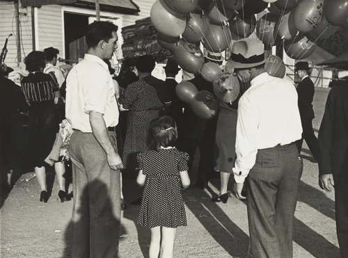 Untitled by Luke Swank, photograph, 1930