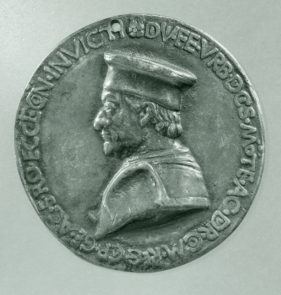 Medal: Federigo da Montefeltro by Savelli Sperandio, metalwork, 1482