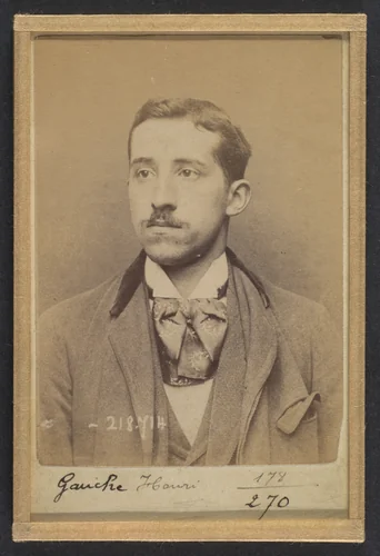 Gauche. Henri. 24 ans, né le 7/2/60 à Paris. Rentier. Anarchiste. by Alphonse Bertillon, photograph, 1884