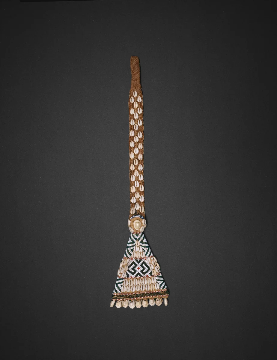 Pendant by Kuba Kasai, metalwork, 1801-1900