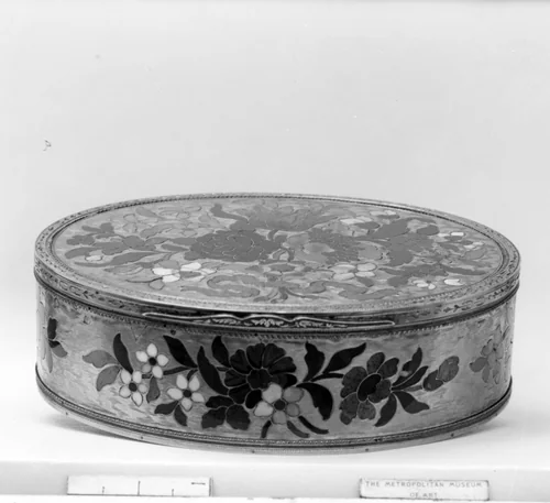 Snuffbox by Johann Neuber, metalwork, 1770-1780