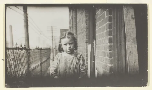 Lilie Stainers, 7 years old. Atlanta, Georgia by Lewis Wickes Hine, photograph, 1915