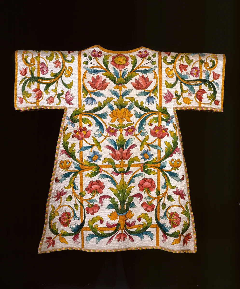 Dalmatic by Italy or Spain, textile, 1695-1705