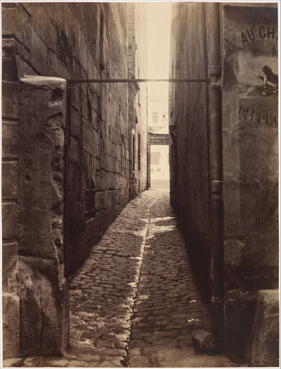 Rue du Chat-qui-Pêche (from the Rue de la Huchette) by Charles Marville, photograph, 1866-1870