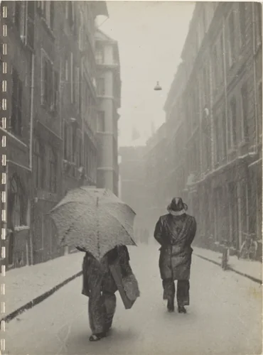 40 Fotos, page 26 by Robert Frank, photograph, 1946
