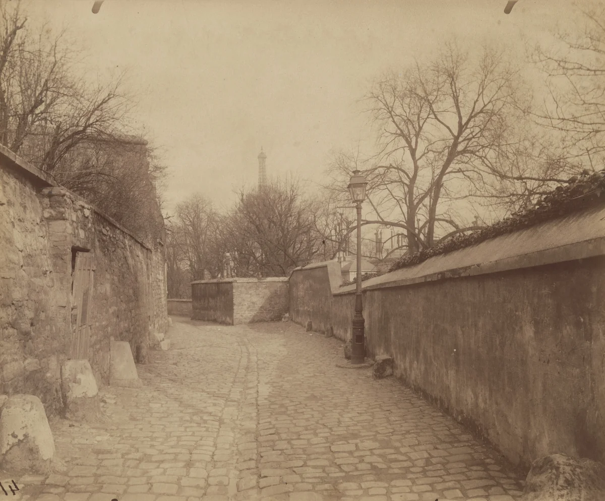 Passy, [rue Berton] by Eugène Atget, photograph, 1900