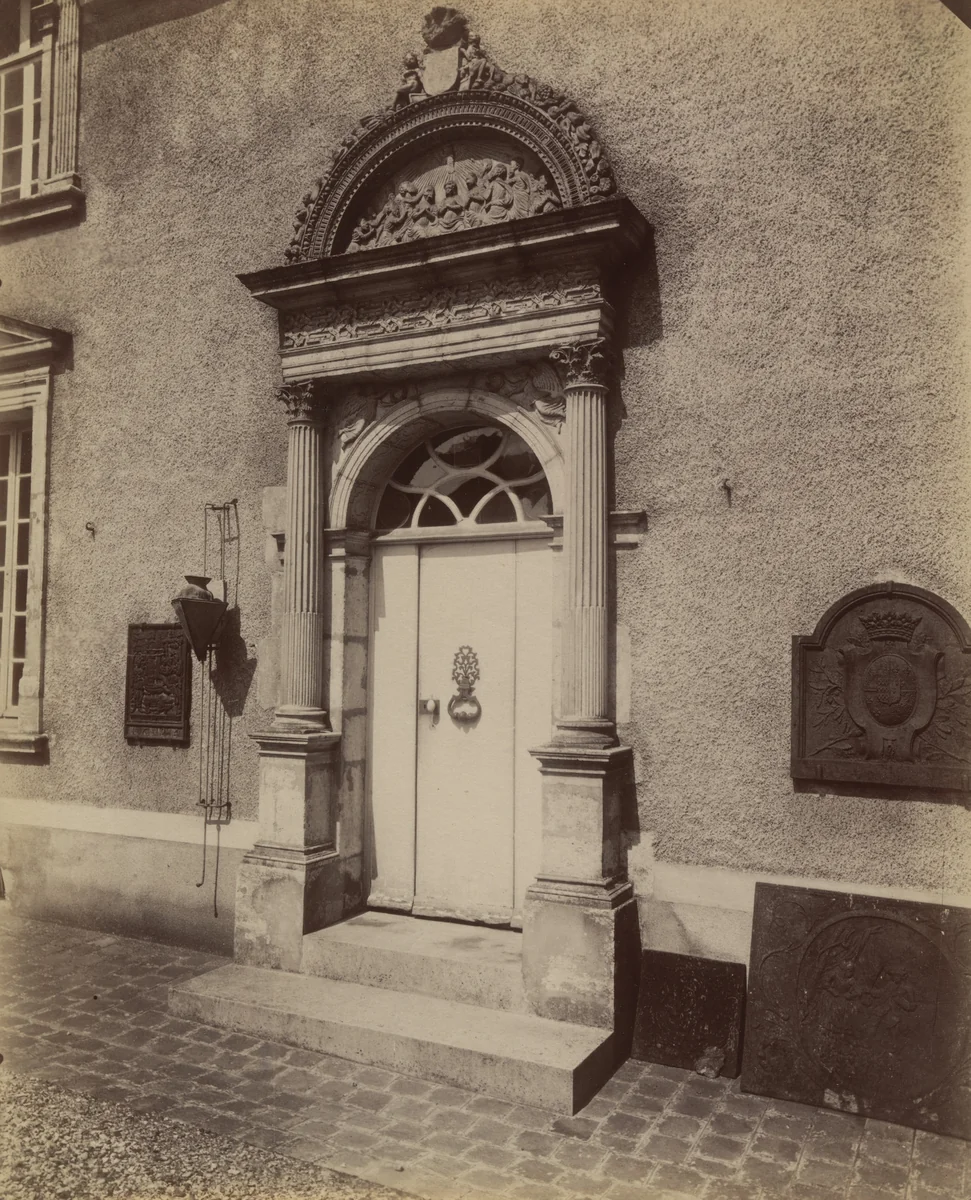 Étampes. Maison de Diane de Poitiers by Eugène Atget, photograph, 1907