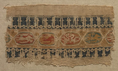 Fragment of a Tiraz-Style Textile by Unknown, textile, 1081-1094