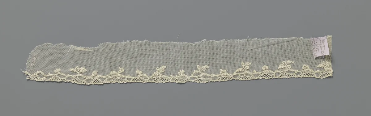 Strook machinale kant met een rococorand van naaldkant by anonymous, other, 1775-1795