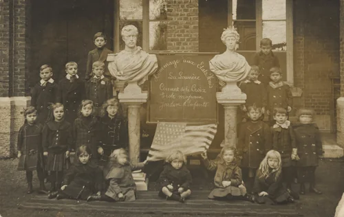 Hommage aux États- Unis, France by Unidentified Photographer, photograph, 1910