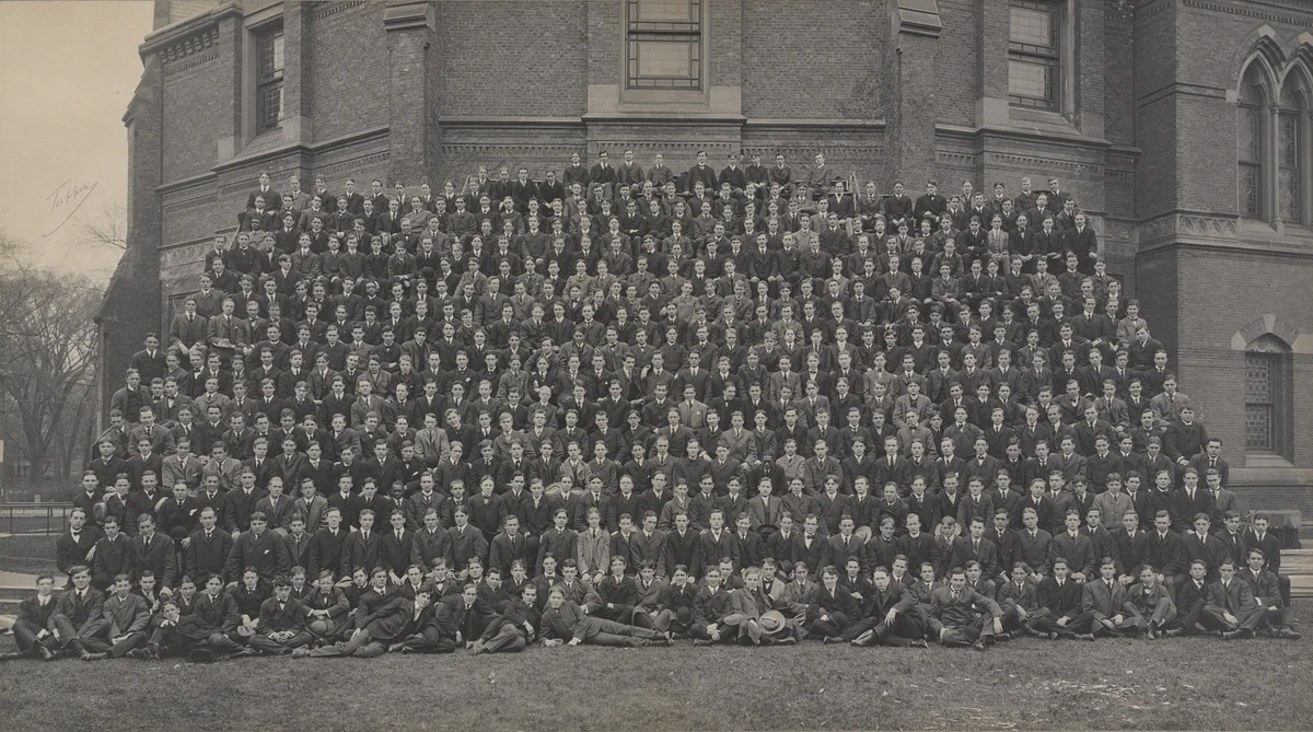 The Graduating Class of Harvard College by H. William Tupper, photograph, 1905