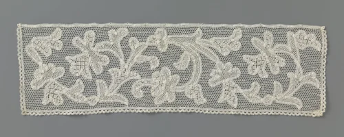 Strook gemengde kant met brede spiraalrank by anonymous, other, 1690-1699