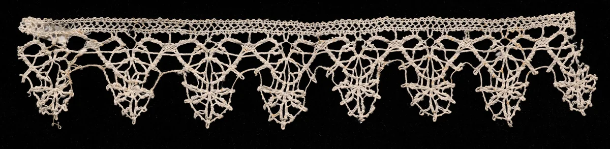 Bobbin Lace Edging with Points by Unknown, textile, 1500-1699