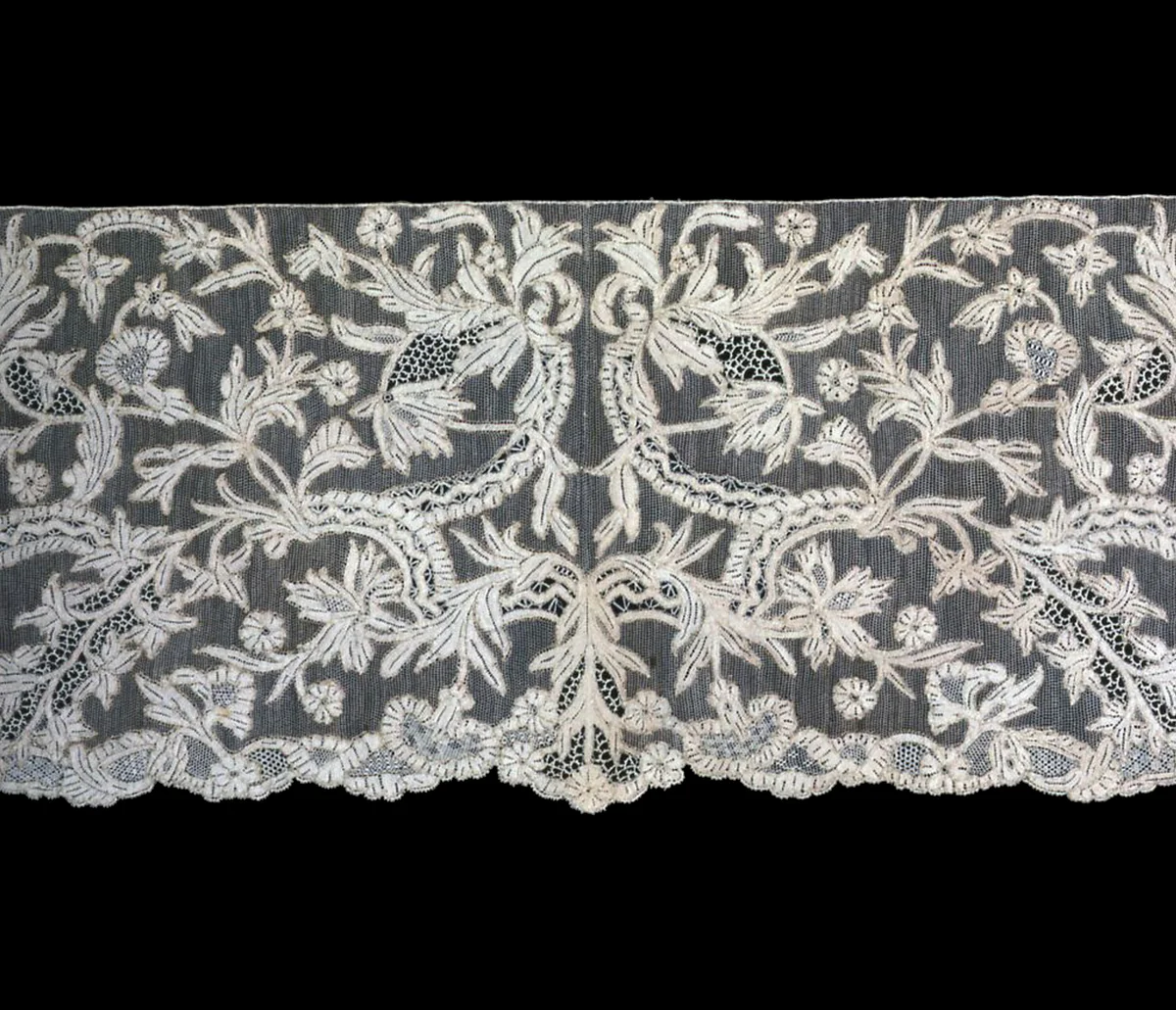 Borders by Burano School of Lace, textile, 1875-1900