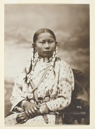 Spotted Fawn, Cheyenne bride by Laton Alton Huffman, photograph, 1879