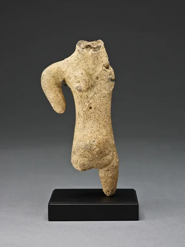 Partial Figure of a Pregnant Women by Japan, other, -1000--300