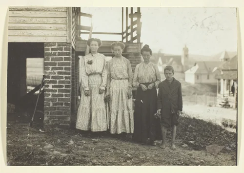 Fries, Virginia by Lewis Wickes Hine, photograph, 1911