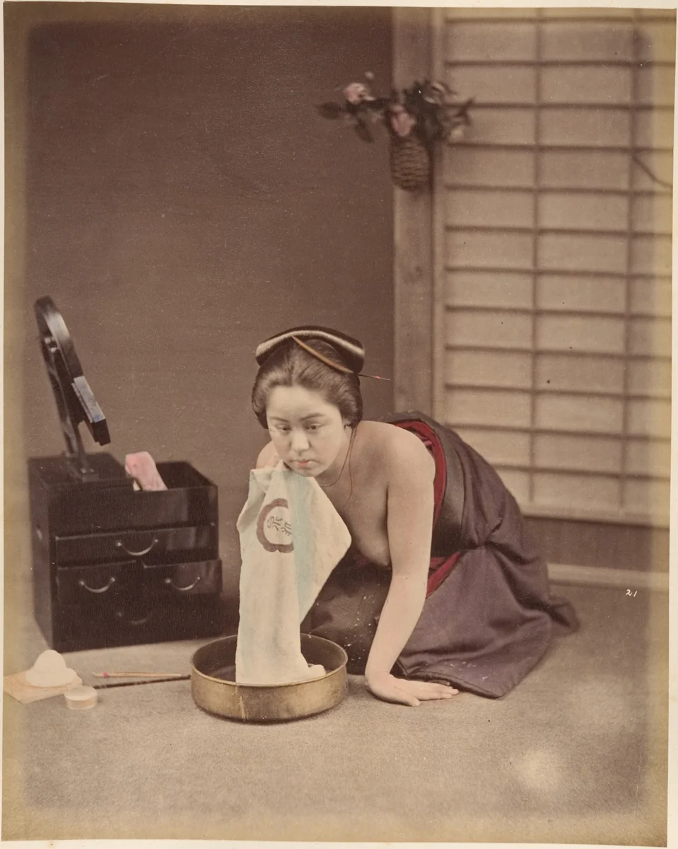 La Toilette by Suzuki Shin'ichi, photograph, 1870-1879