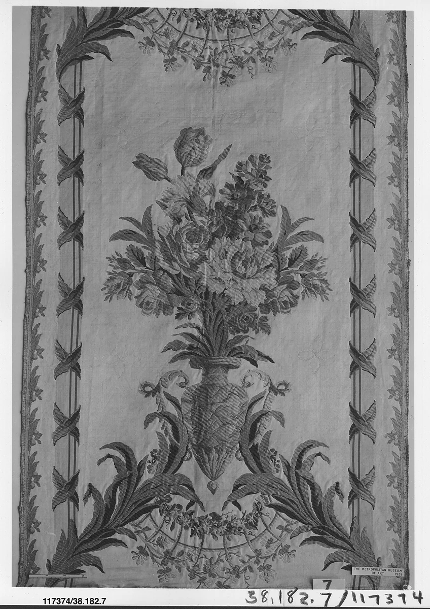 Length of upholstery silk by Philippe de Lasalle, textile, 1765-1775