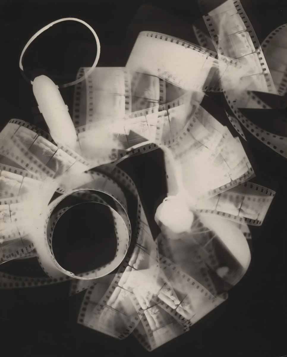 Rayograph by Man Ray, photograph, 1923