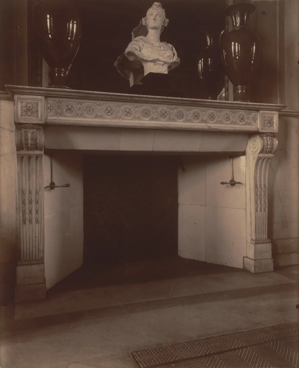 La Monnaie by Eugène Atget, photograph, 1905