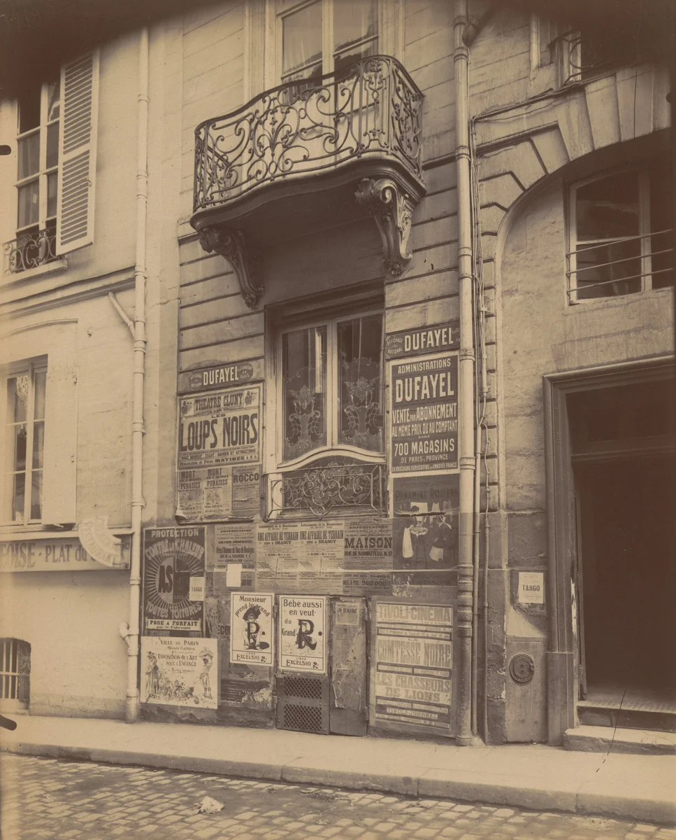 Balcon. 16 Rue Beaujolais by Eugène Atget, photograph, 1913