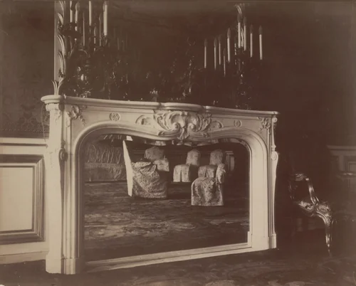 Ambassade d'Autriche, 57 rue de Varenne by Eugène Atget, photograph, 1905