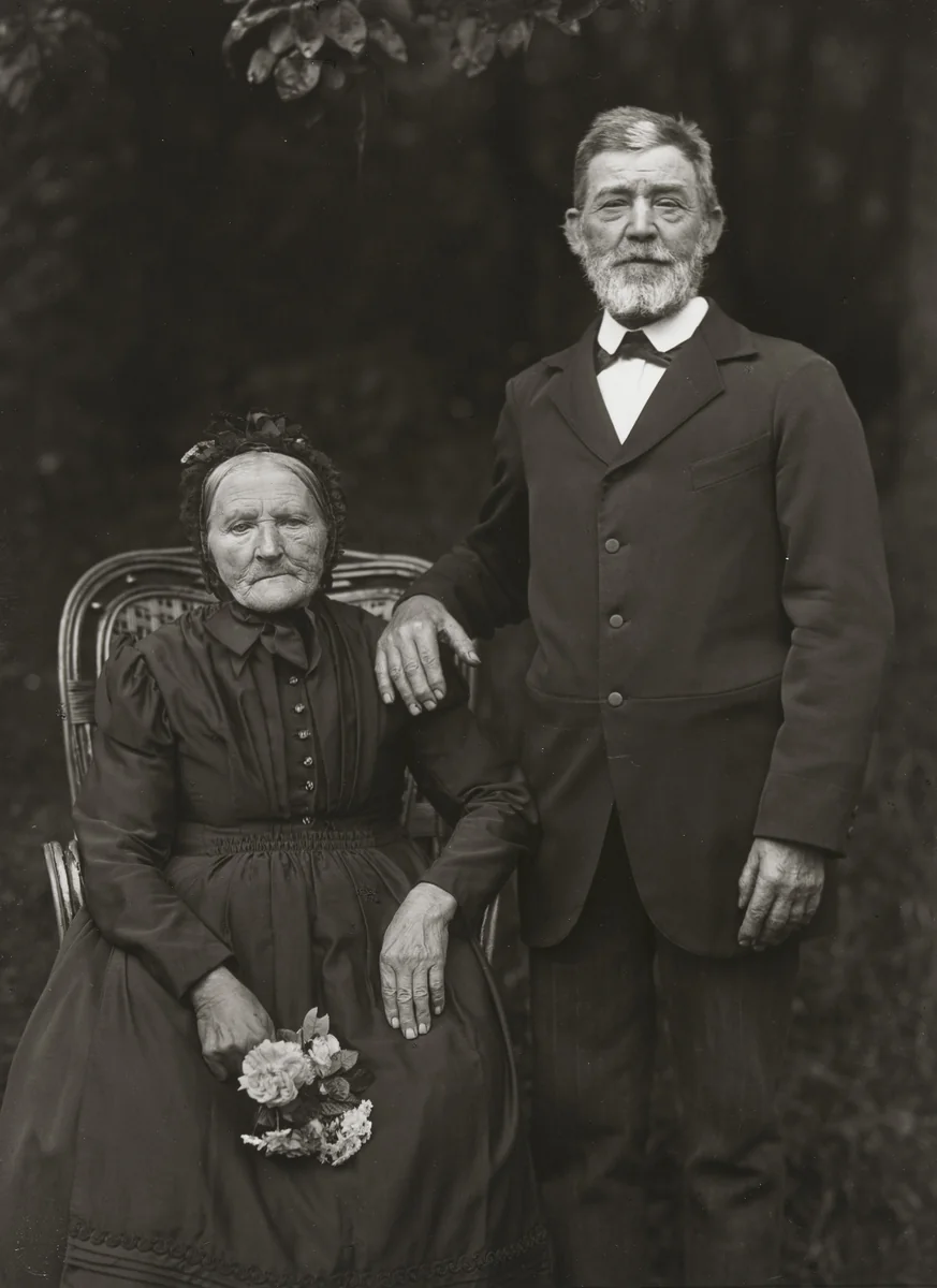 Farming Couple–Propriety and Harmony by August Sander, photograph, 1912