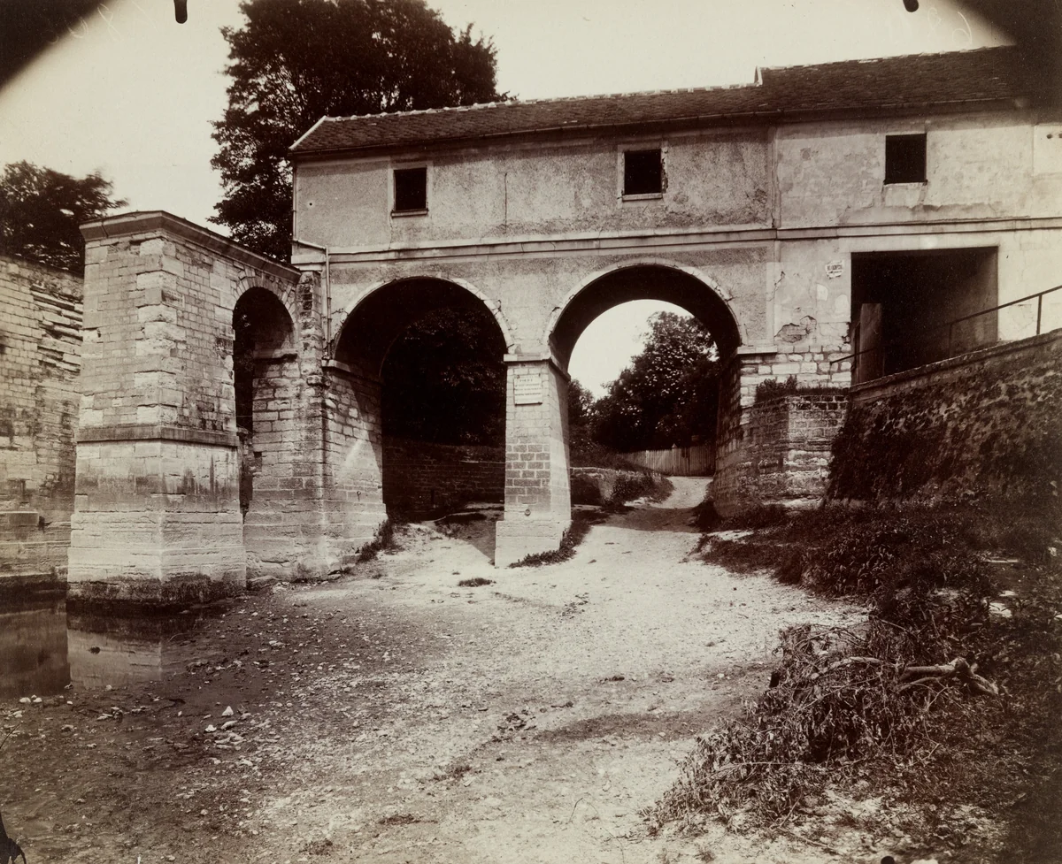 Charenton by Eugène Atget, photograph, 1915