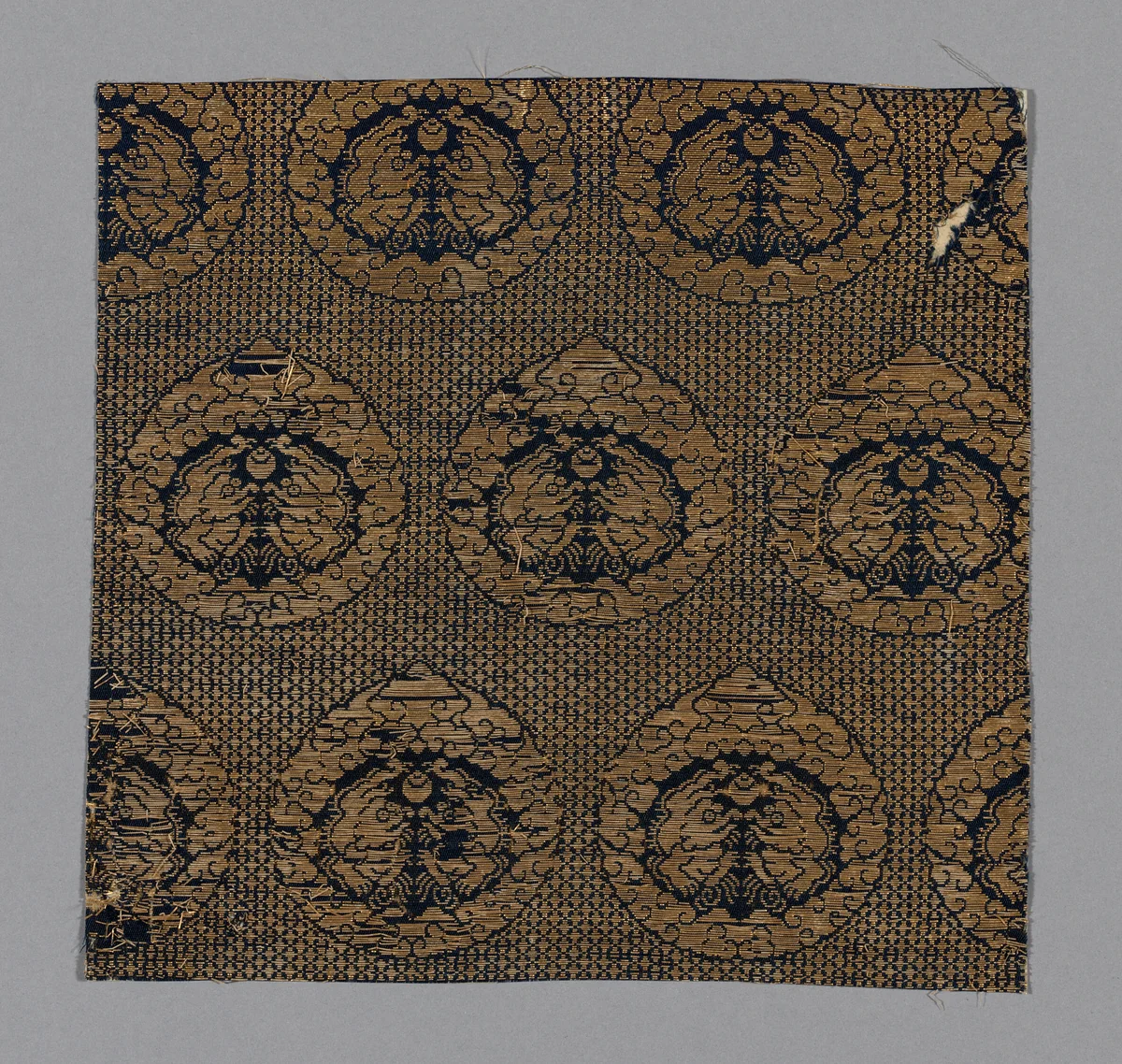 Fragment by Japan, textile, 1775-1825
