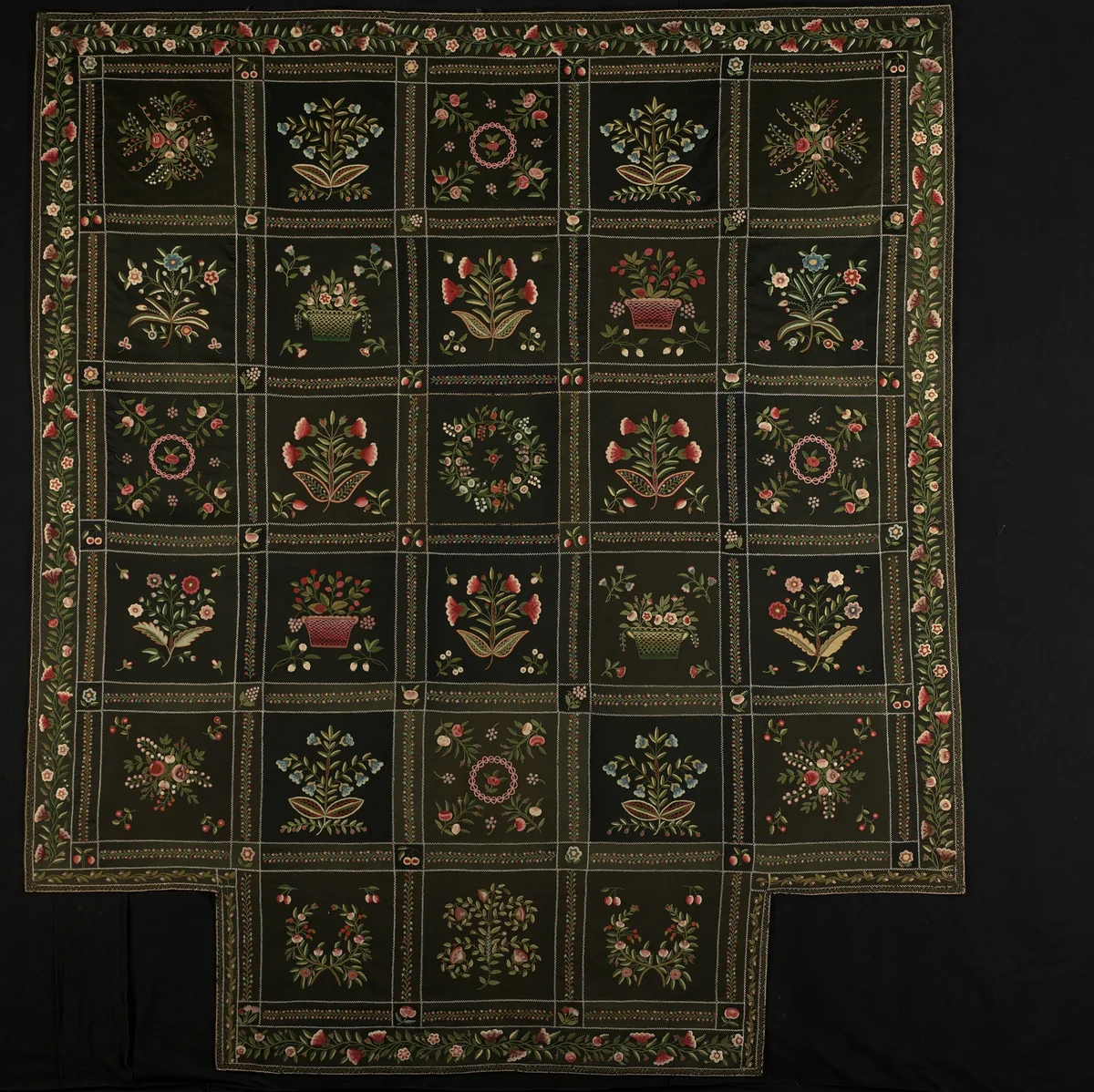 Bedcover by Rebecca C. Hayward, textile, 1844-1854