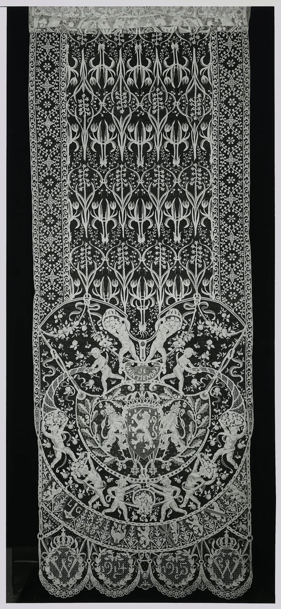 Echarpe of loper van naaldkant van Koningin Wilhelmina by Isidore De Rudder, other, 1918