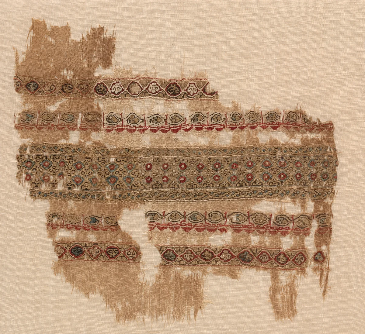 Fragment of a Tiraz-Style Textile by Unknown, textile, 1100-1199