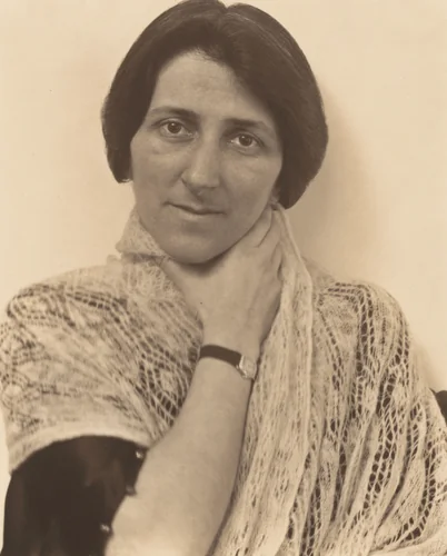 Alma Wertheim by Alfred Stieglitz, photograph, 1922