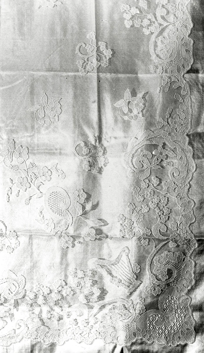 Veil by Ireland Limerick, textile, 1850-1875
