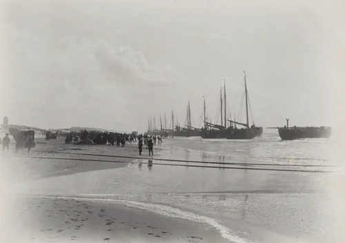 The Beach, Katwyk by Alfred Stieglitz, photograph, 1894