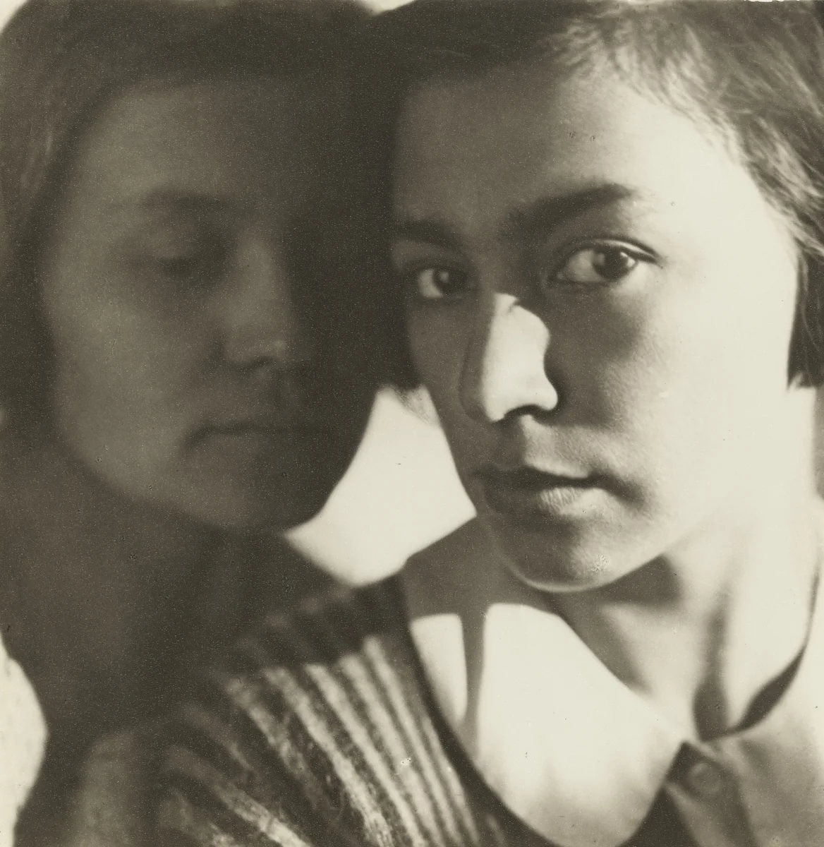 Untitled (Gertrude Fischerovà-Rösslerová and Jamila Rambousková) by Jaroslav Rössler, photograph, 1923
