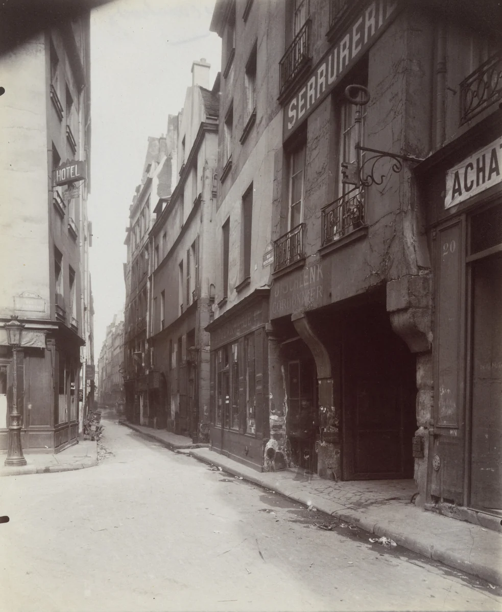 Rue Quincampoix by Eugène Atget, photograph, 1924