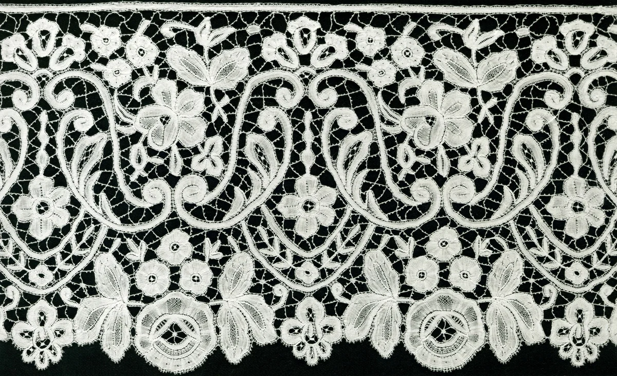 Flounce by Belgium, probably Bruges, textile, 1865-1885