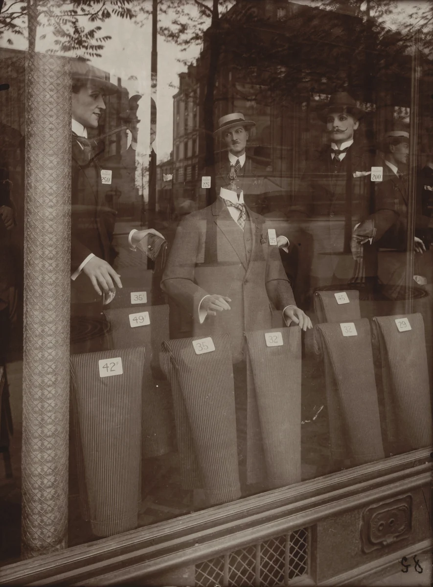 Avenue des Gobelins by Eugène Atget, photograph, 1925