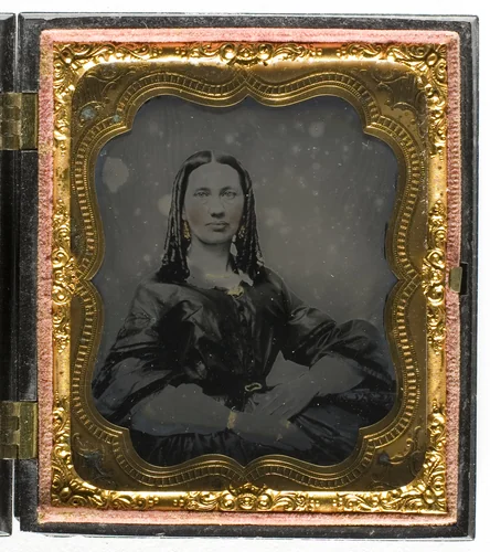 Untitled by Artist Unknown, photograph, 1855-1875