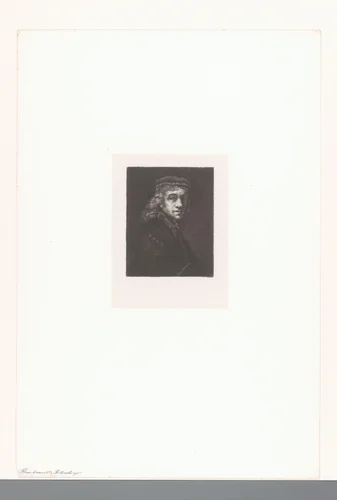 Portret van een onbekende man met muts by Nikolay Semyonovich Mosolov, print, 1857-1914