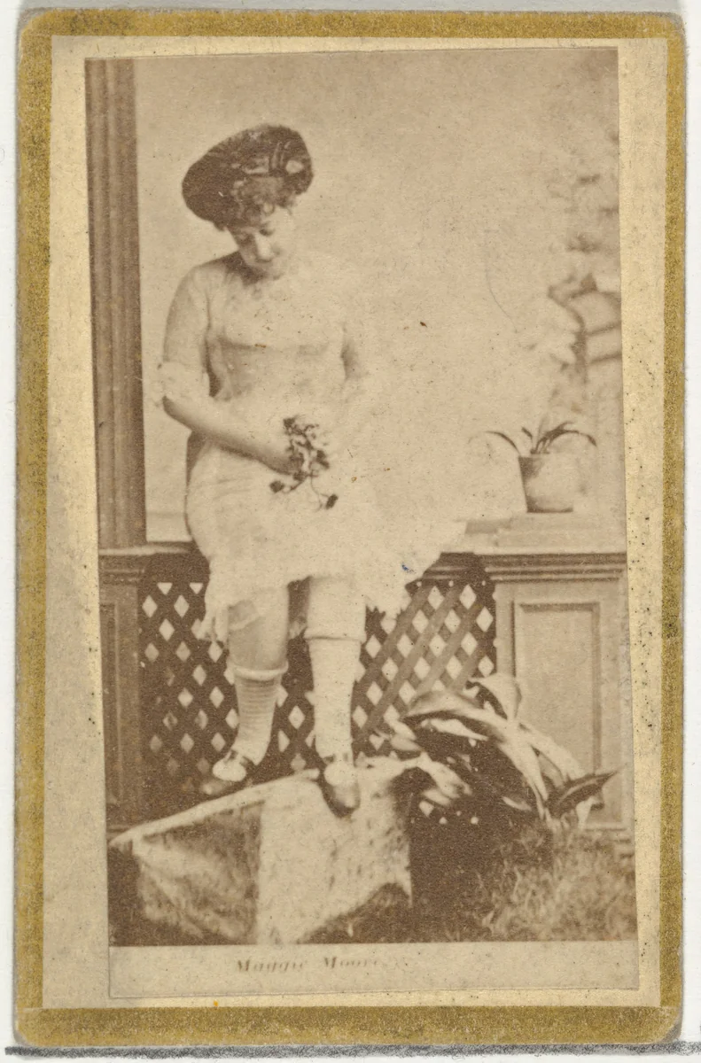Maggie M., from the Actresses and Celebrities series (N60, Type 2) promoting Little Beauties Cigarettes for Allen & Ginter brand tobacco products by Allen & Ginter, photograph, 1887