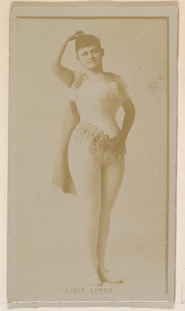 Lidie Linde, from the Actresses series (N245) issued by Kinney Brothers to promote Sweet Caporal Cigarettes by Kinney Brothers Tobacco Company, photograph, 1890
