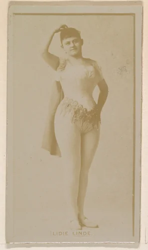 Lidie Linde, from the Actresses series (N245) issued by Kinney Brothers to promote Sweet Caporal Cigarettes by Kinney Brothers Tobacco Company, photograph, 1890