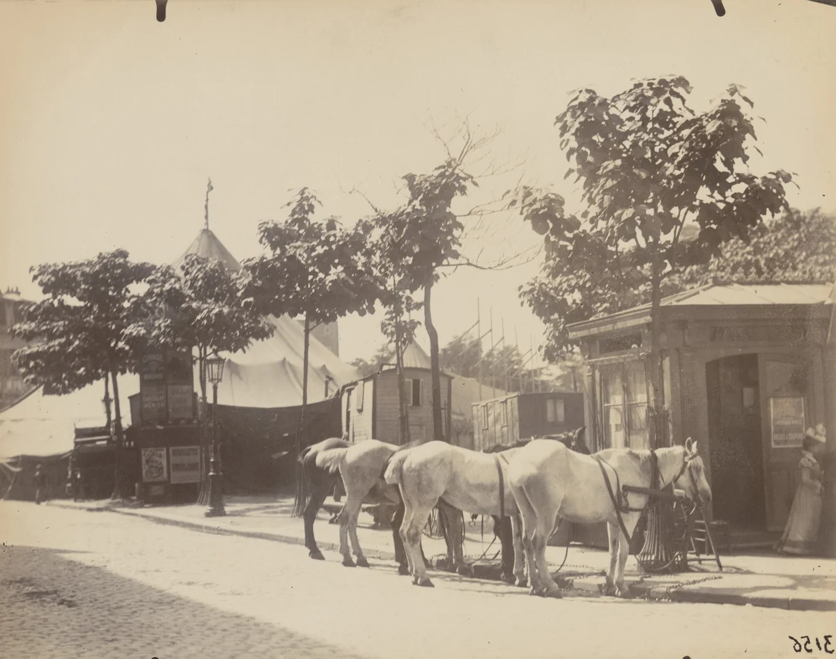 Fête des Gobelins by Eugène Atget, photograph, 1899