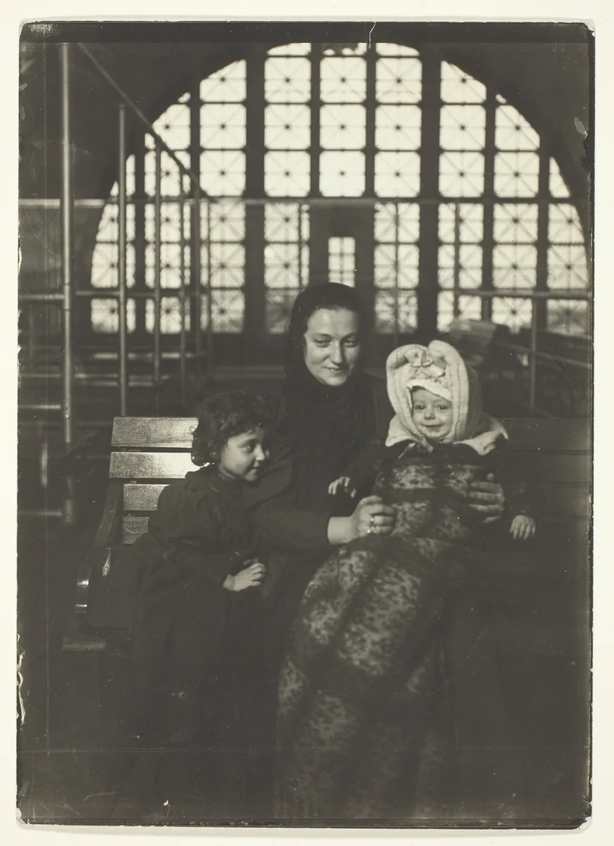 Russian Family, Ellis Island by Lewis Wickes Hine, photograph, 1905