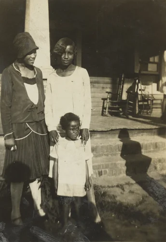 Untitled by Unidentified Photographer, photograph, 1920