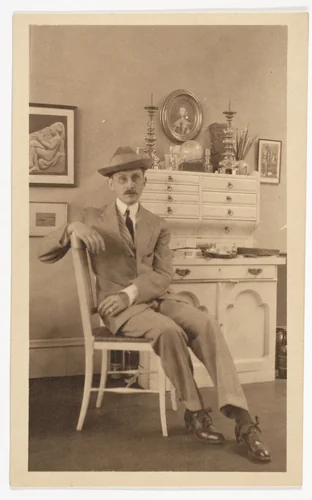 Morton Schamberg by Morton Schamberg, photograph, 1910-1914